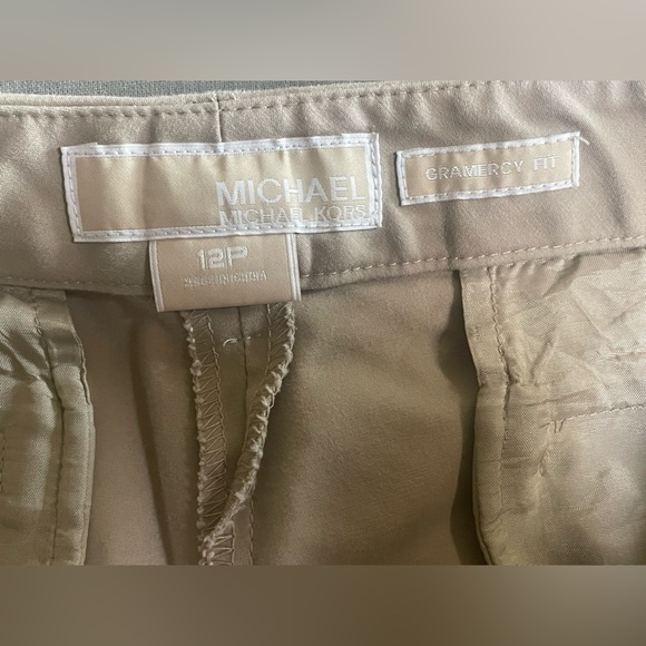 Beige Michael Kors Gramercy fit size 12 petite. - Picture 4 of 5